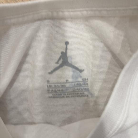 Jordan tee small - Picture 2 of 3
